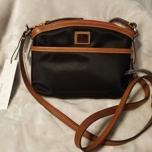 Dooney & Bourke